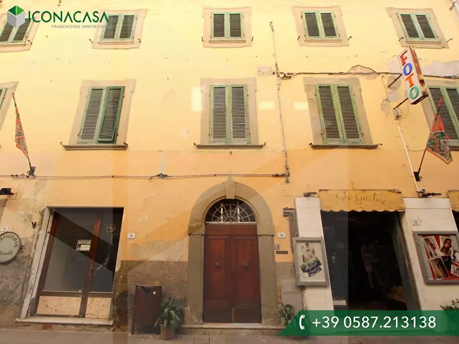 Immagine 10 di Appartamento in vendita  a Castelfranco Di Sotto