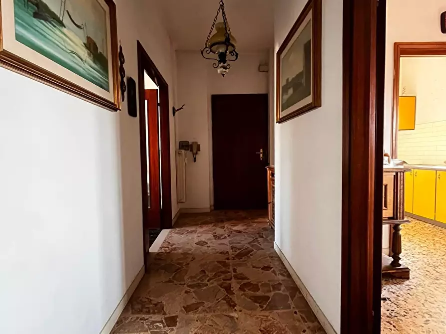 Immagine 18 di Appartamento in vendita  a Cascina