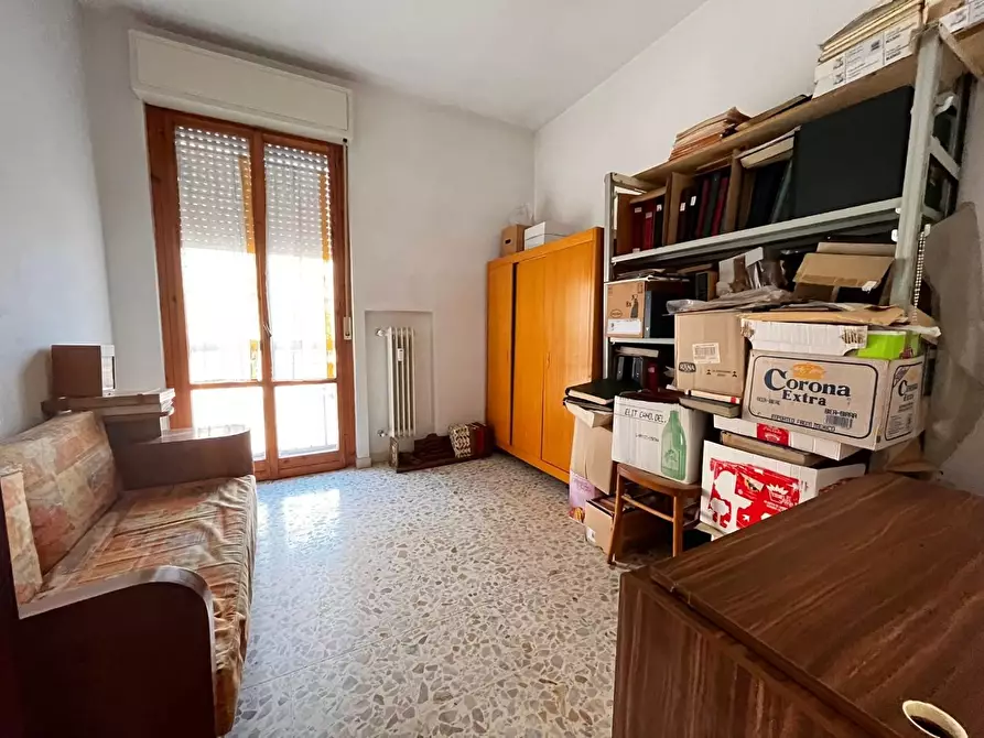 Immagine 15 di Appartamento in vendita  a Cascina