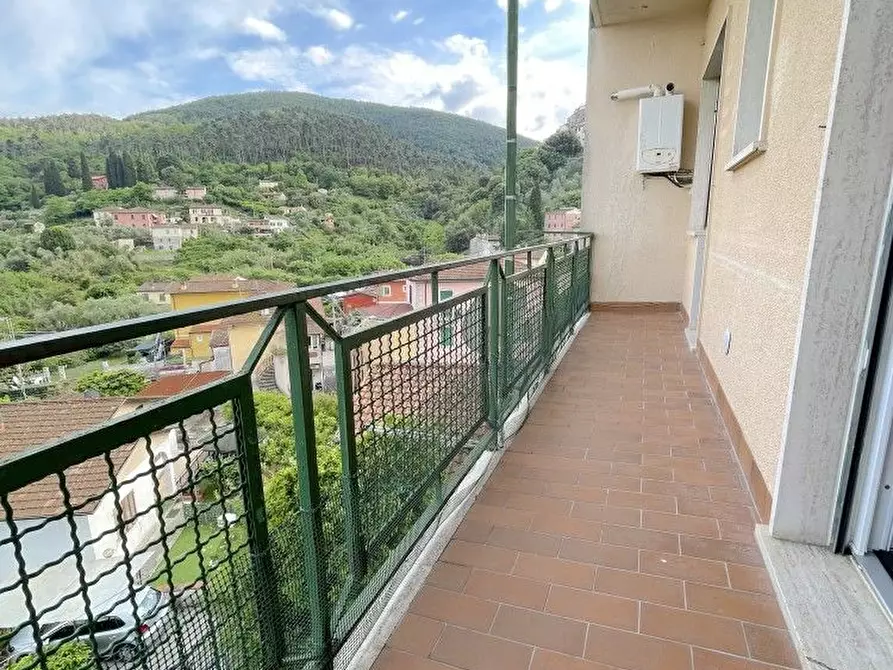 Immagine 1 di Appartamento in vendita  a Ameglia
