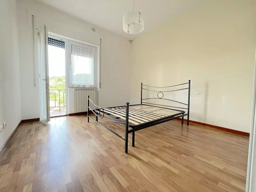 Immagine 5 di Appartamento in vendita  a Ameglia