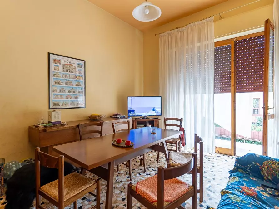 Immagine 24 di Villa in vendita  a Capraia E Limite