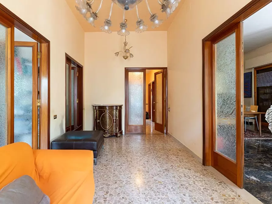 Immagine 28 di Villa in vendita  a Capraia E Limite