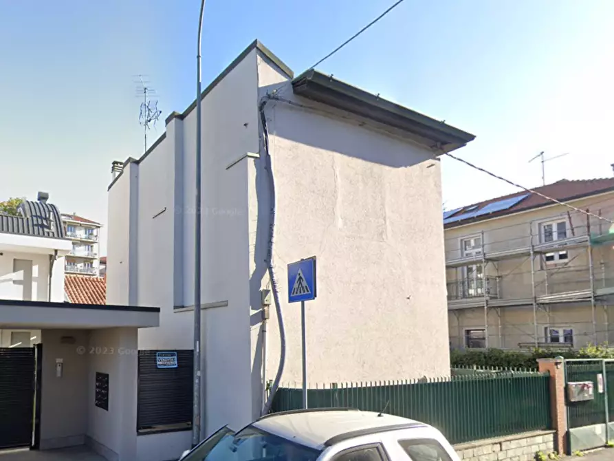 Immagine 3 di Appartamento in vendita  a Monza