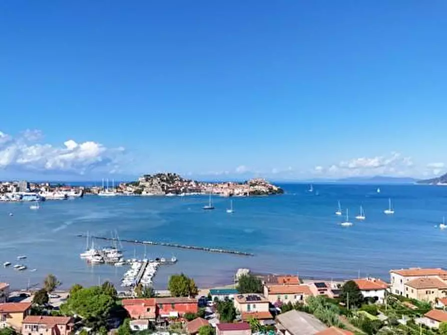 Immagine 44 di Villa in vendita  a Portoferraio