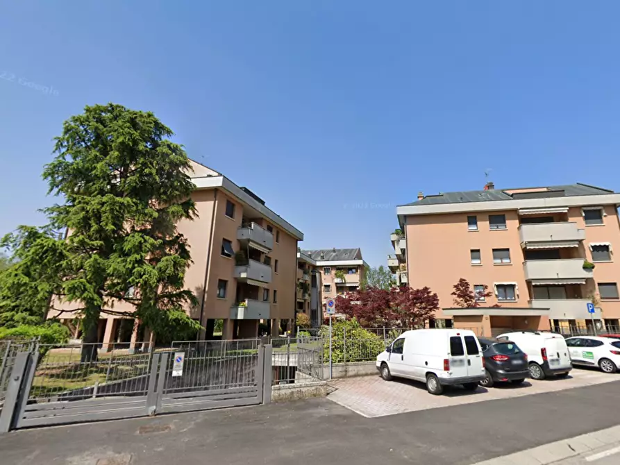 Immagine 3 di Appartamento in vendita  a Seregno