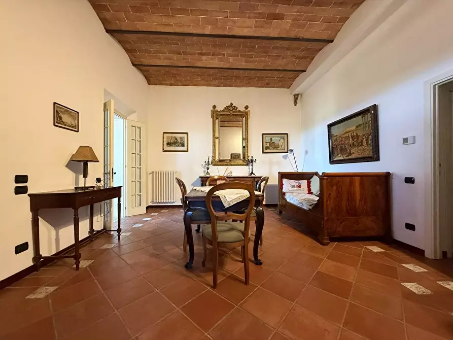 Immagine 2 di Appartamento in affitto  a Siena
