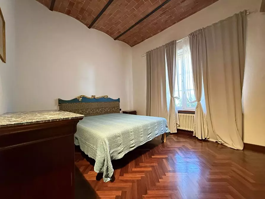 Immagine 8 di Appartamento in affitto  a Siena