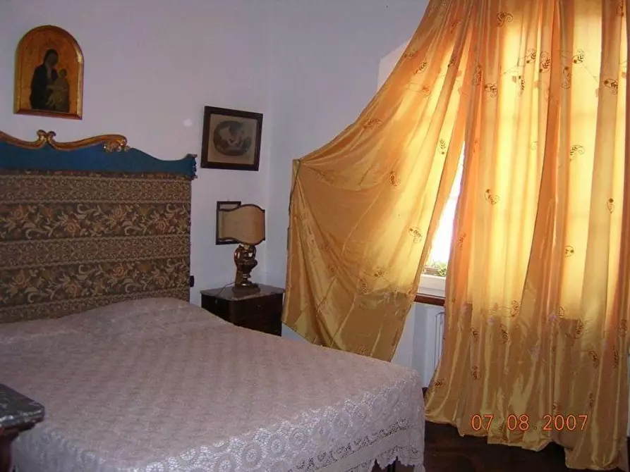 Immagine 4 di Appartamento in affitto  a Siena