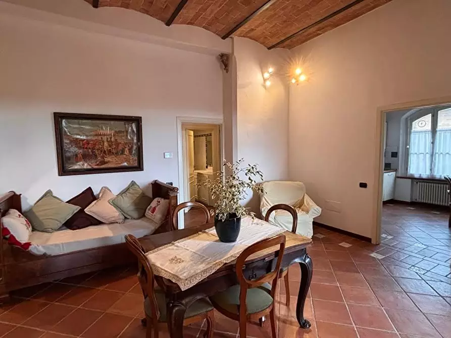 Immagine 4 di Appartamento in affitto  a Siena