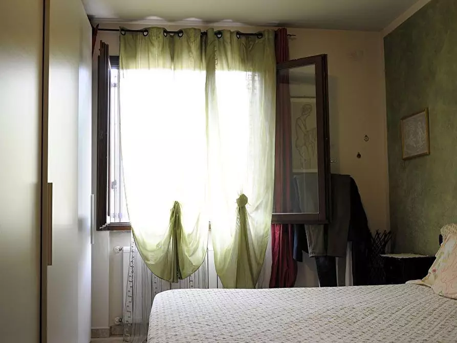 Immagine 11 di Appartamento in vendita  a Colle Di Val D'elsa