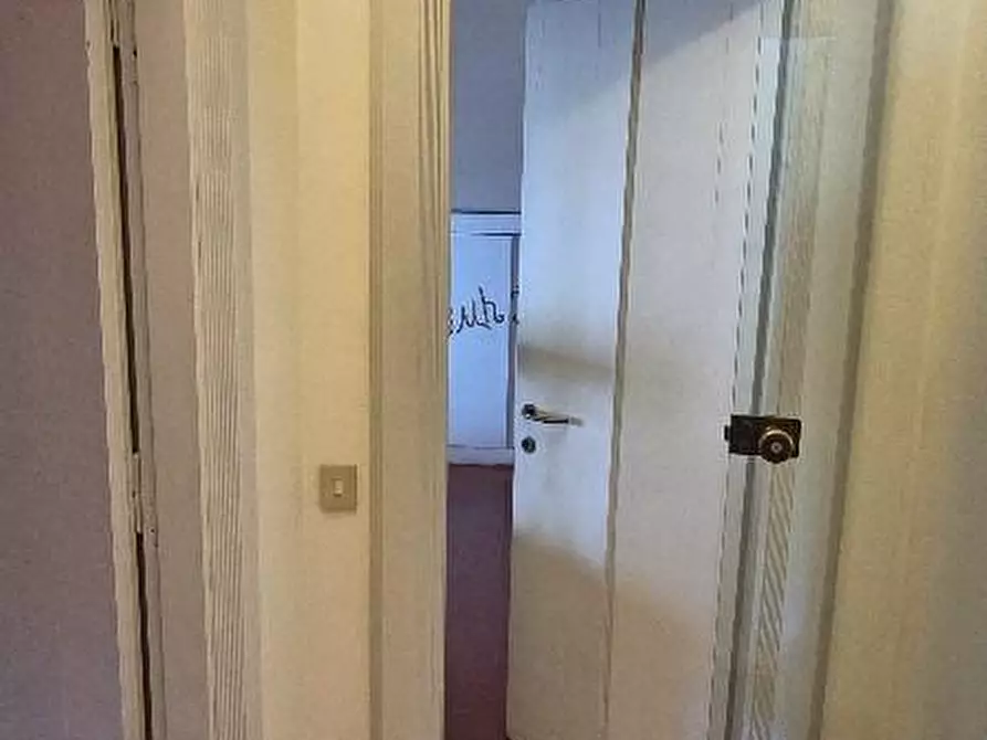 Immagine 41 di Villa in vendita  a Cascina