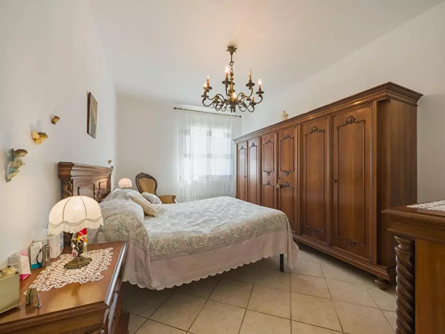 Immagine 12 di Terratetto in vendita  a Livorno