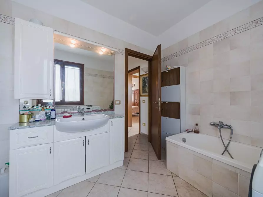 Immagine 22 di Terratetto in vendita  a Livorno