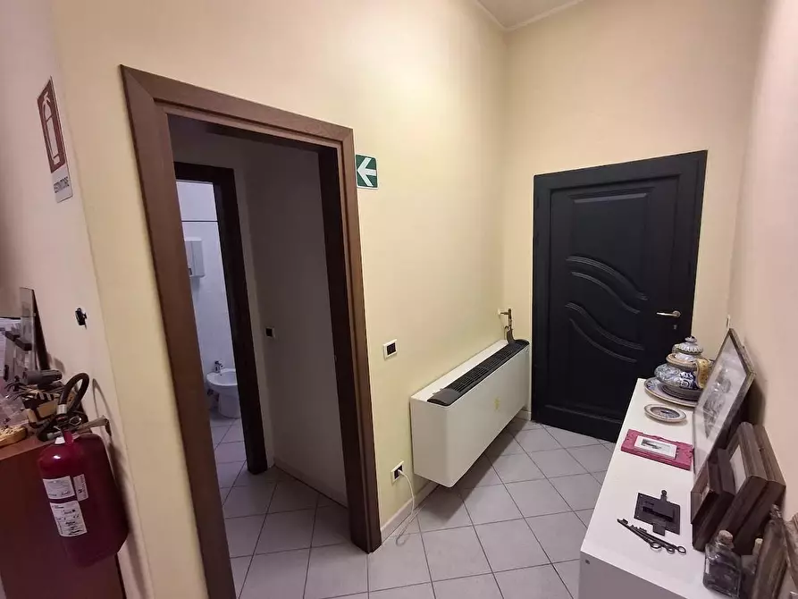 Immagine 12 di Laboratorio in affitto  a Pisa