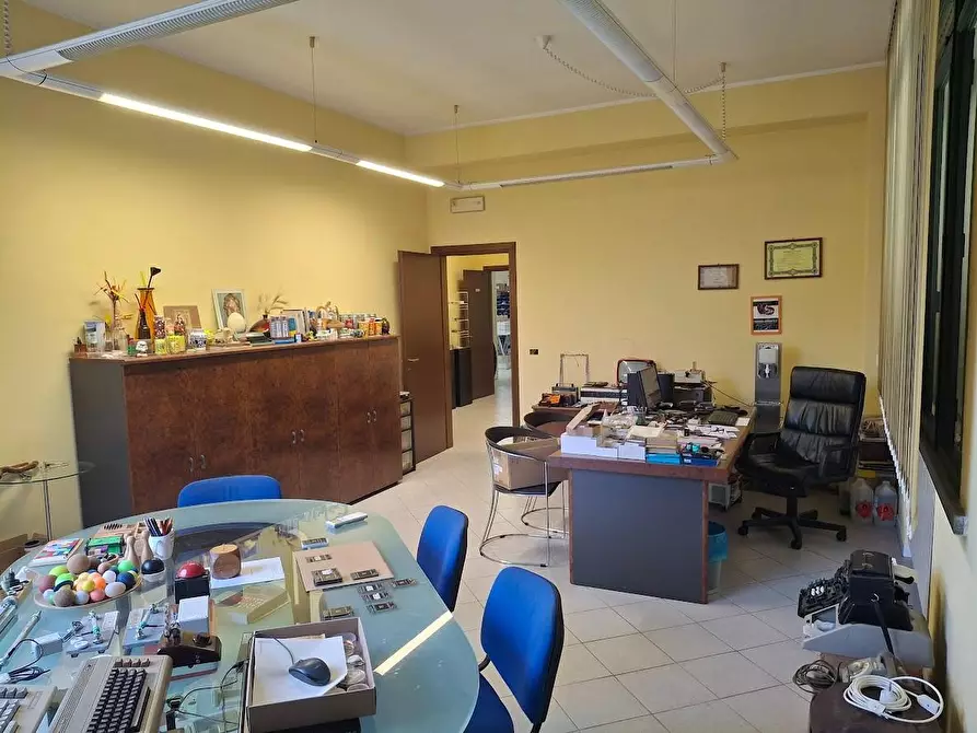 Immagine 3 di Laboratorio in affitto  a Pisa