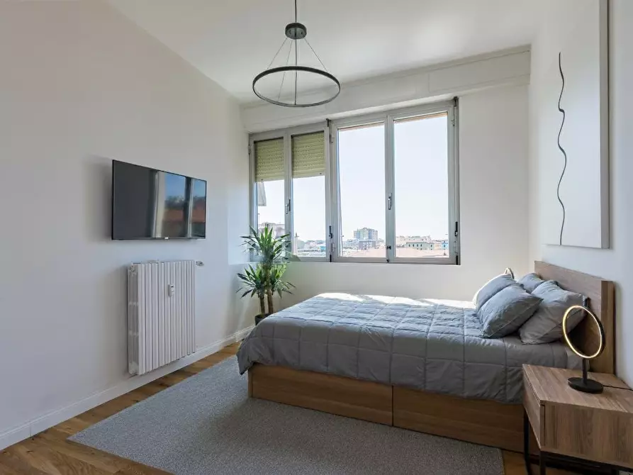 Immagine 16 di Appartamento in vendita  a Livorno