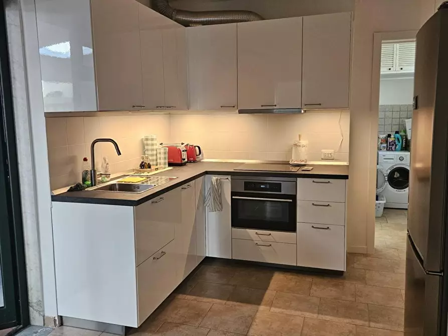 Immagine 5 di Casa semindipendente in affitto  a Carrara