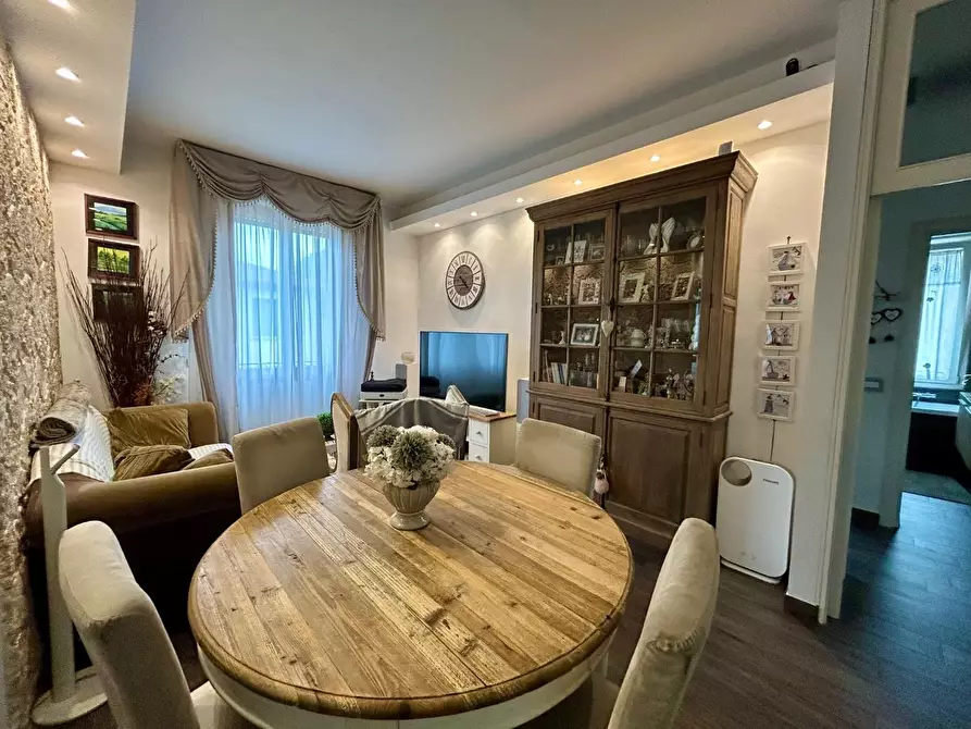 Immagine 12 di Porzione di casa in vendita  a Empoli