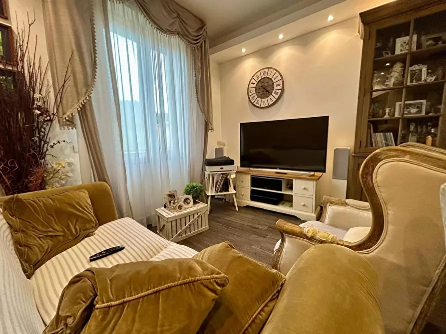 Immagine 9 di Porzione di casa in vendita  a Empoli