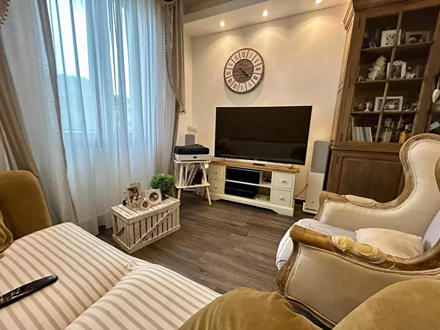 Immagine 32 di Porzione di casa in vendita  a Empoli