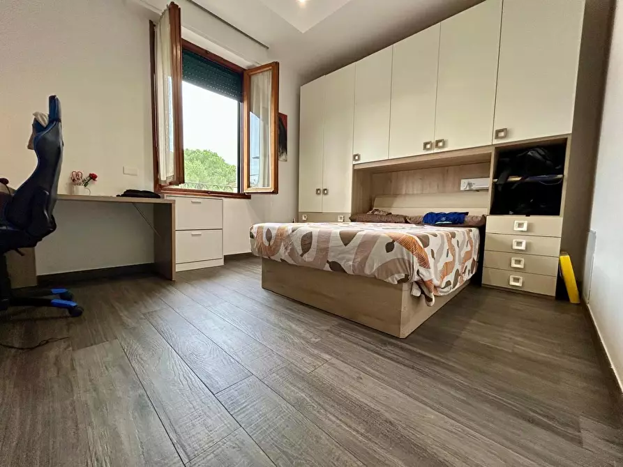 Immagine 27 di Porzione di casa in vendita  a Empoli