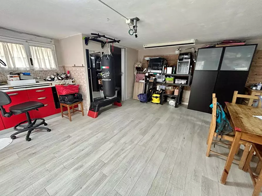 Immagine 5 di Porzione di casa in vendita  a Empoli