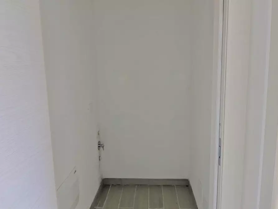 Immagine 4 di Appartamento in vendita  a San Giuliano Terme