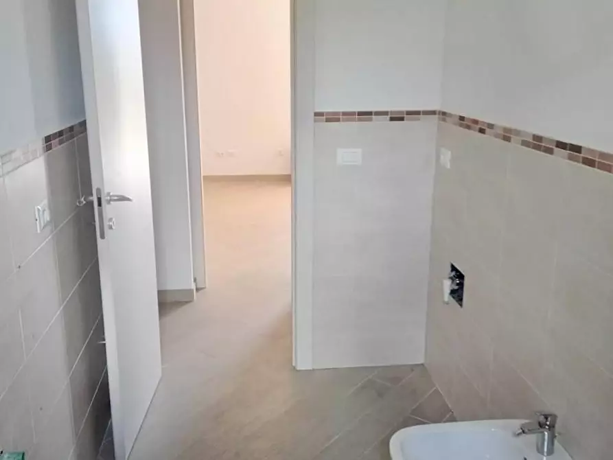 Immagine 6 di Appartamento in vendita  a San Giuliano Terme