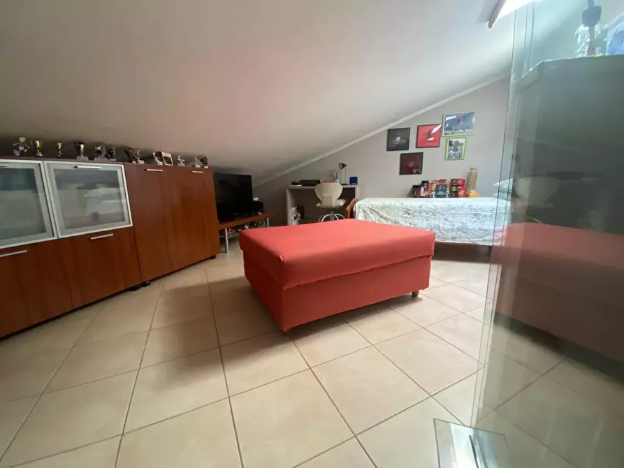 Immagine 14 di Appartamento in vendita  a Santa Maria A Monte