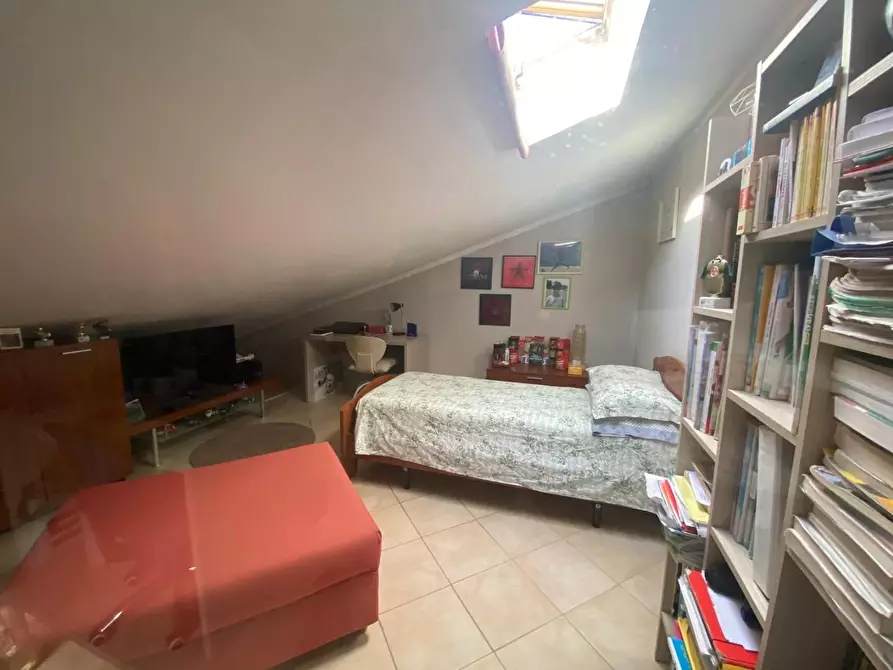 Immagine 11 di Appartamento in vendita  a Santa Maria A Monte