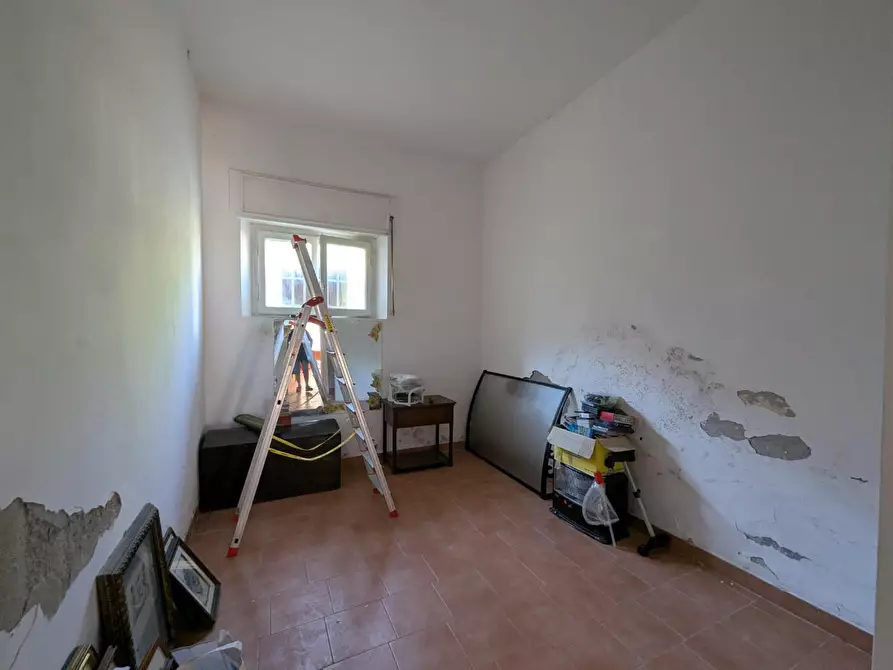 Immagine 2 di Locale commerciale in vendita  a Grosseto