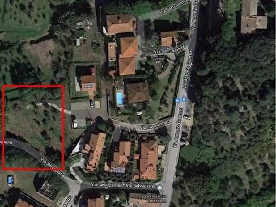 Immagine 2 di Terreno residenziale in vendita  a Crespina Lorenzana