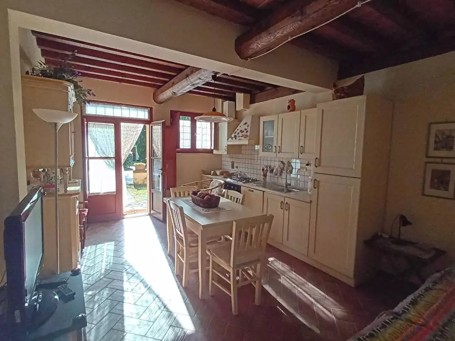 Immagine 5 di Appartamento in vendita  a Gambassi Terme