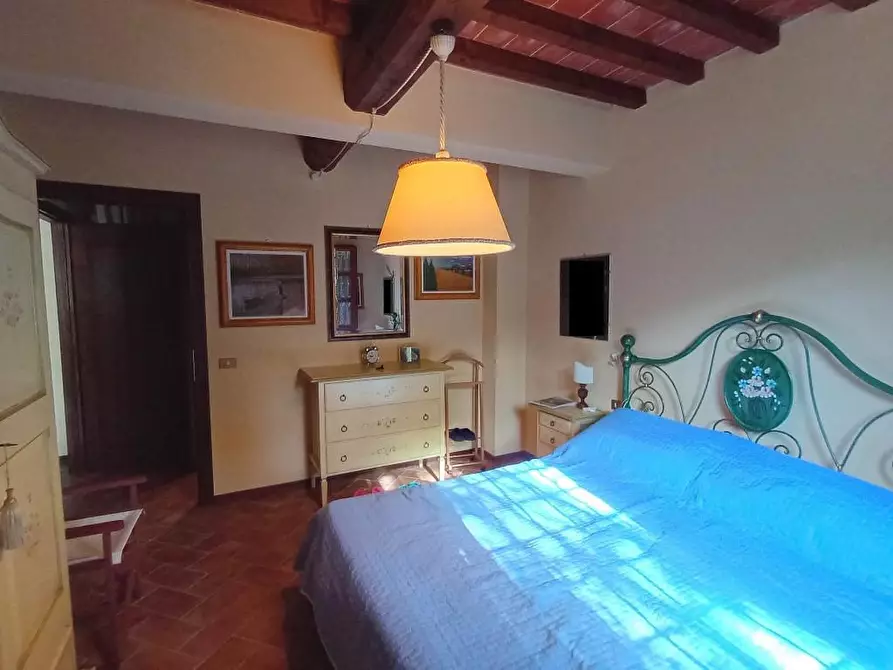 Immagine 11 di Appartamento in vendita  a Gambassi Terme