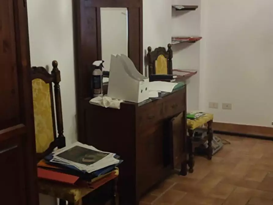 Immagine 21 di Casa colonica in vendita  a Chiusdino