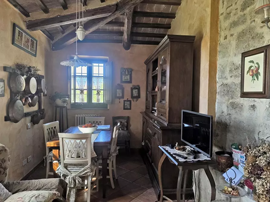 Immagine 3 di Appartamento in vendita  a Asciano