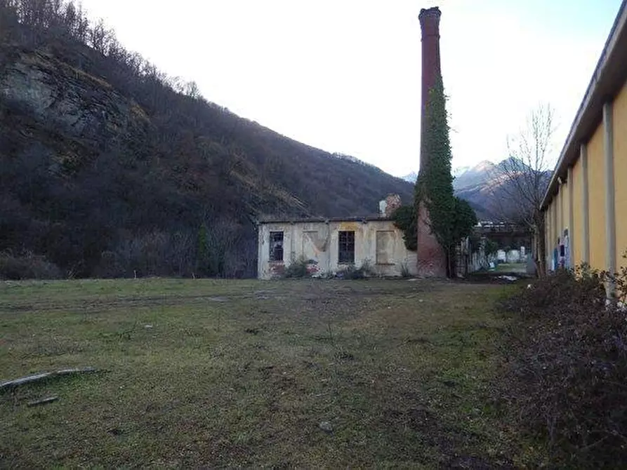 Immagine 13 di Capannone industriale in vendita  a Coazze