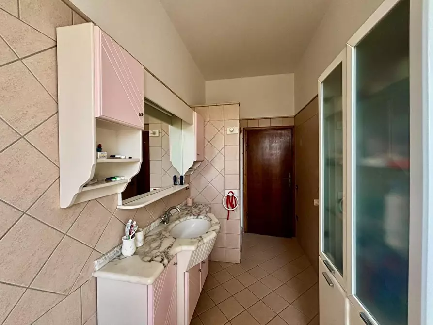 Immagine 22 di Casa indipendente in vendita  a Terricciola