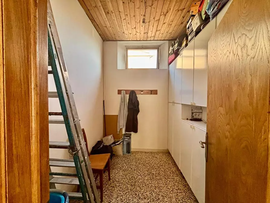 Immagine 21 di Casa indipendente in vendita  a Terricciola