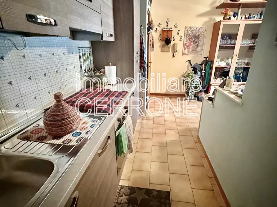 Immagine 3 di Appartamento in vendita  a Cecina