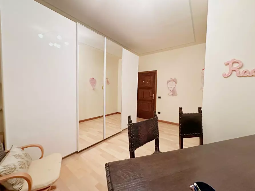 Immagine 24 di Villa in vendita  a Uzzano