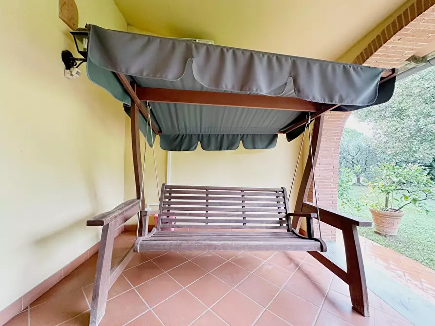 Immagine 24 di Casa colonica in vendita  a Capannori