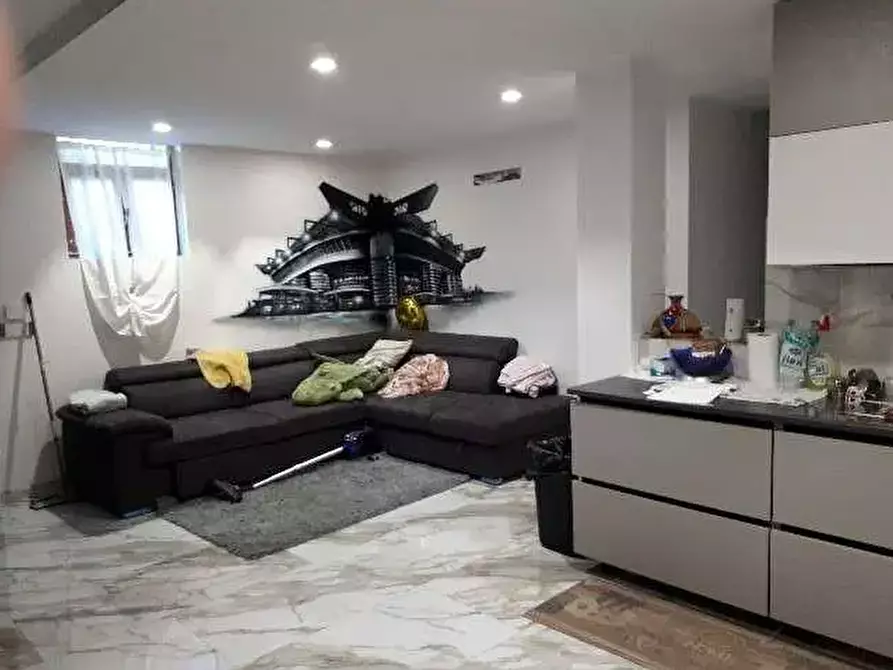 Immagine 15 di Appartamento in vendita  a Leini