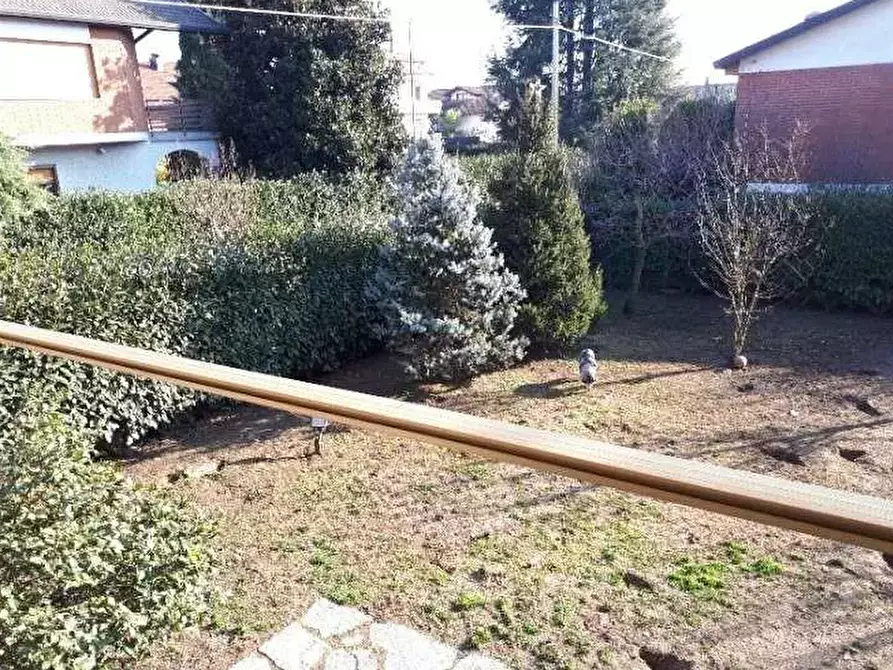 Immagine 5 di Appartamento in vendita  a Leini