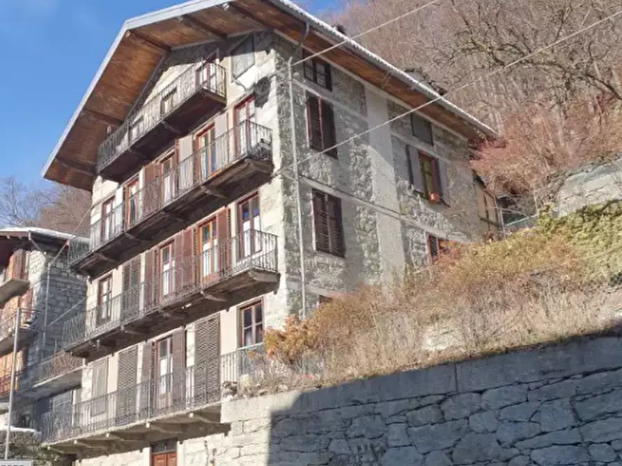 Immagine 1 di Terratetto in vendita  a Ala Di Stura