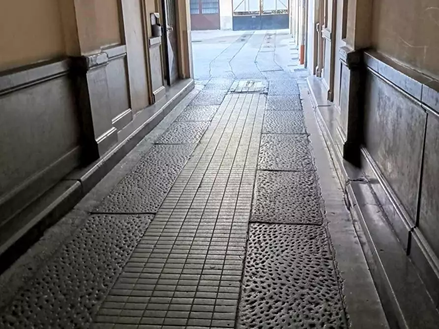 Immagine 2 di Appartamento in vendita  a Torino