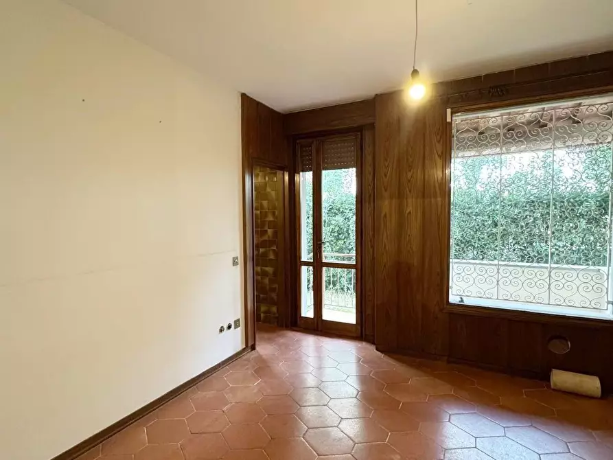 Immagine 10 di Appartamento in vendita  a Pisa