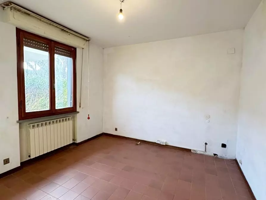 Immagine 12 di Appartamento in vendita  a Pisa