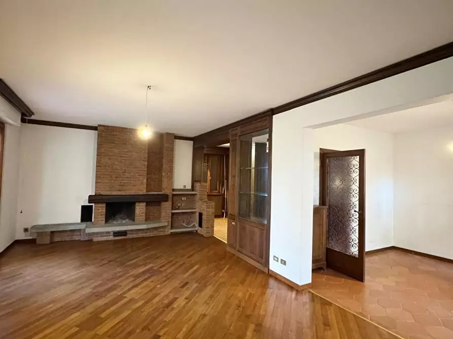 Immagine 3 di Appartamento in vendita  a Pisa